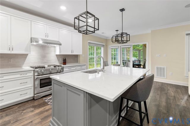 314 Piping Rock Rd, Manakin Sabot, VA 23103