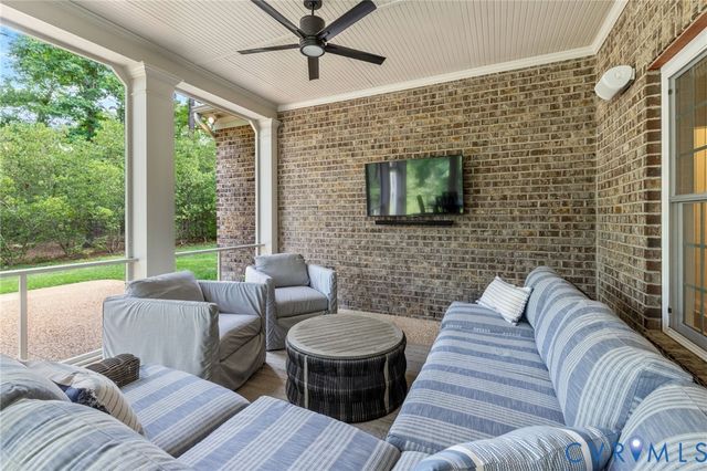 314 Piping Rock Rd, Manakin Sabot, VA 23103