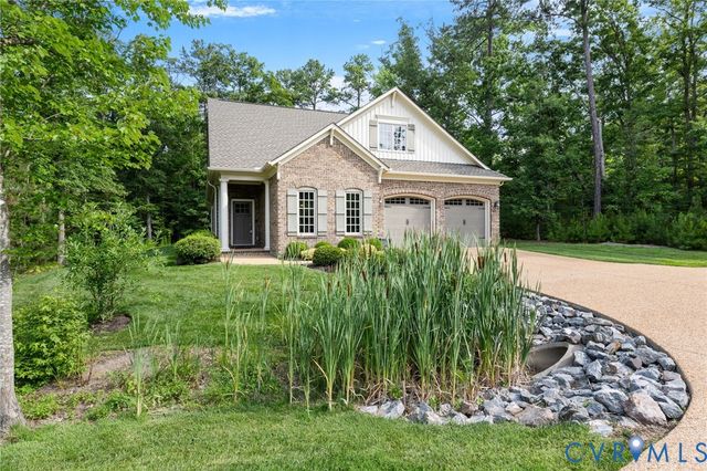 314 Piping Rock Rd, Manakin Sabot, VA 23103