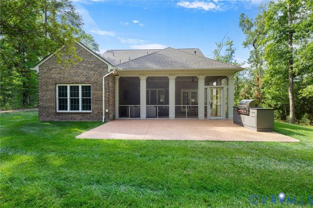 314 Piping Rock Rd, Manakin Sabot, VA 23103