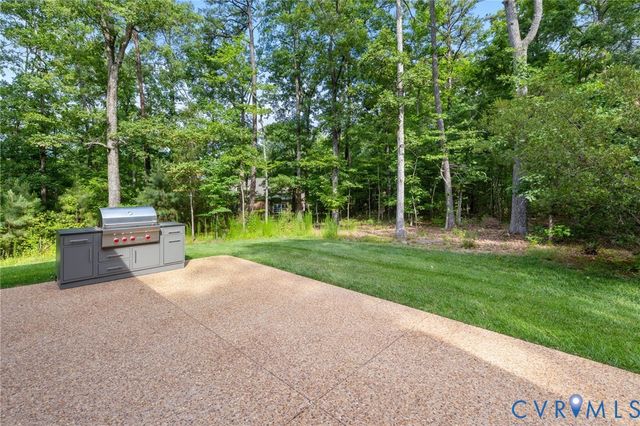 314 Piping Rock Rd, Manakin Sabot, VA 23103