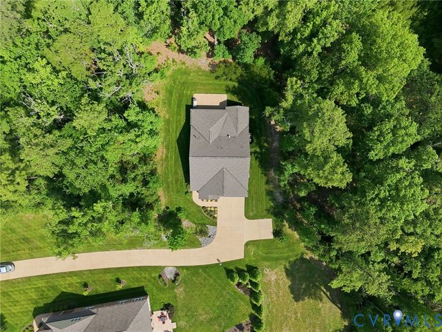 314 Piping Rock Rd, Manakin Sabot, VA 23103
