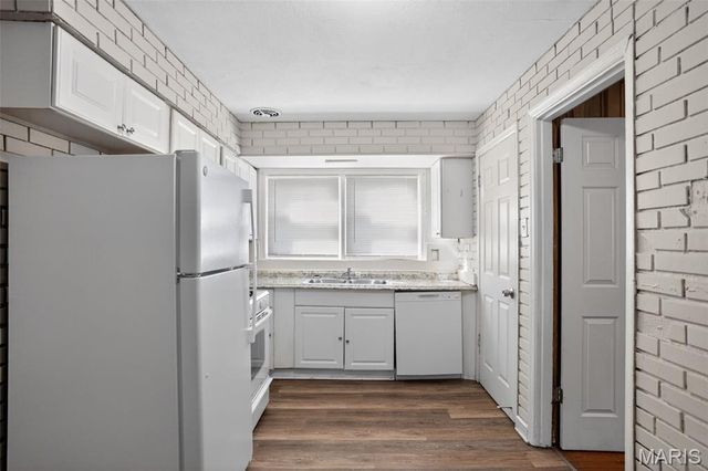 238 Emerling Drive, St Louis, MO 63121