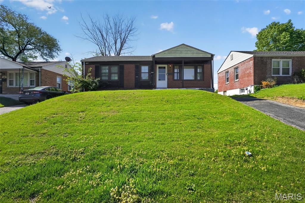 238 Emerling Drive, St Louis, MO 63121