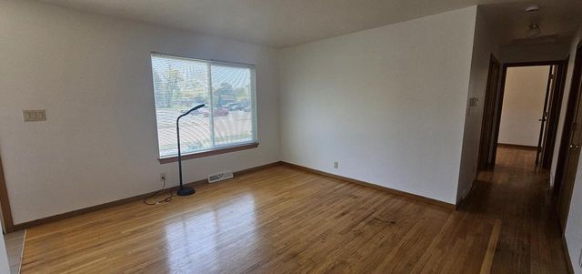 5304 58th AVENUE, Kenosha, WI 53144
