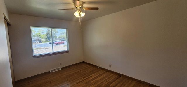 5304 58th AVENUE, Kenosha, WI 53144