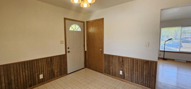 5304 58th AVENUE, Kenosha, WI 53144