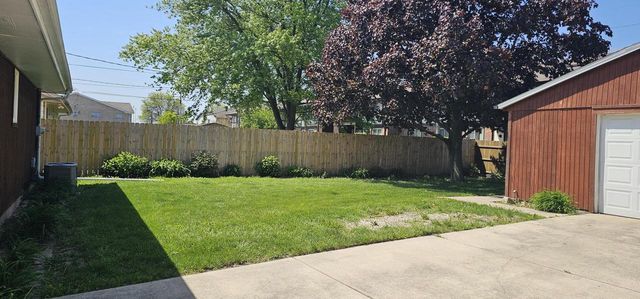 5304 58th AVENUE, Kenosha, WI 53144