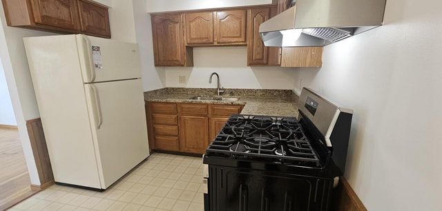 5304 58th AVENUE, Kenosha, WI 53144