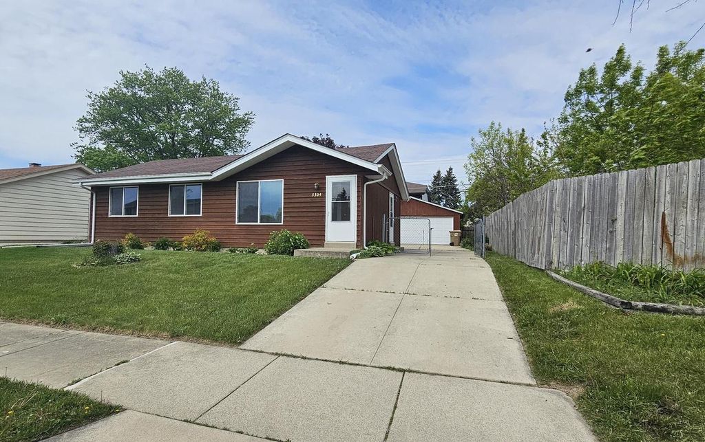 5304 58th AVENUE, Kenosha, WI 53144
