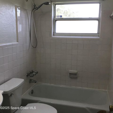 2360 Warwick Road, Melbourne, FL 32935