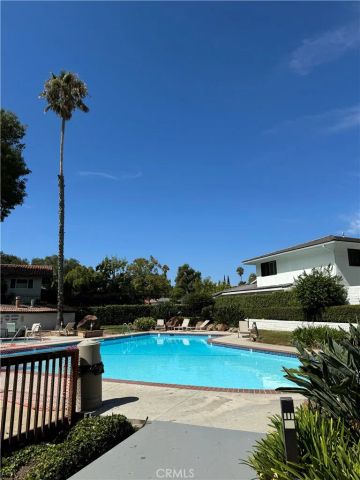 31567 Lindero Canyon 5, Westlake Village, CA 91361
