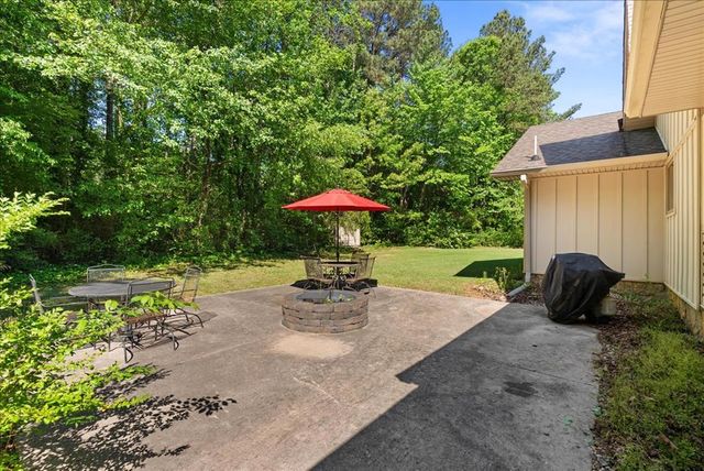 302 Ricky Drive, Dalton, GA 30721
