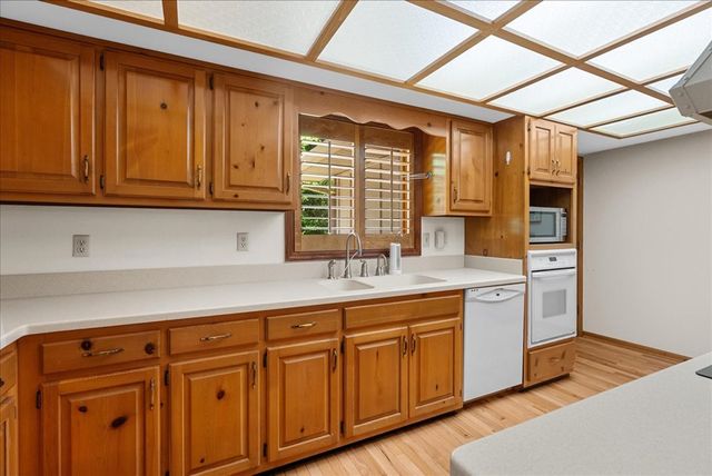 302 Ricky Drive, Dalton, GA 30721