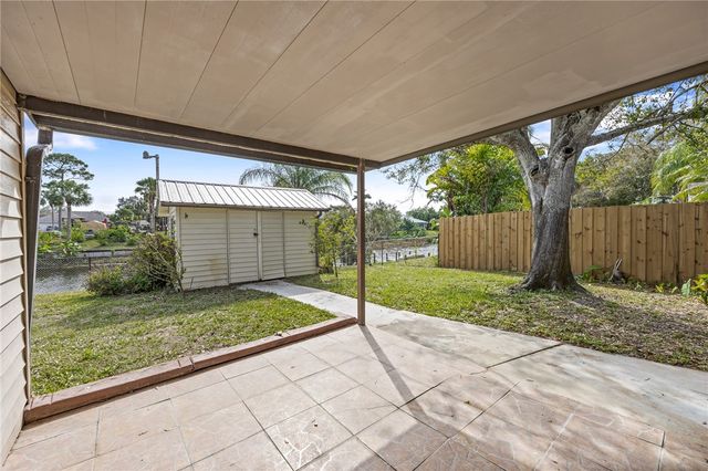 180 Concha Drive, Sebastian, FL 32958