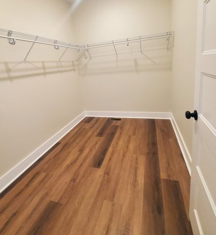85 Rolling Meadows Ave, Hartsville, TN 37074