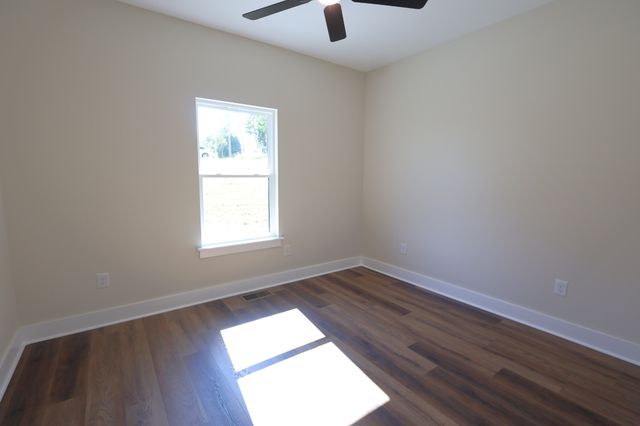 85 Rolling Meadows Ave, Hartsville, TN 37074