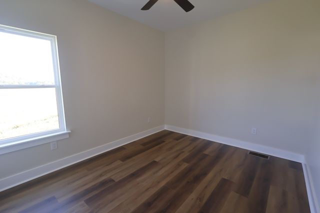 85 Rolling Meadows Ave, Hartsville, TN 37074
