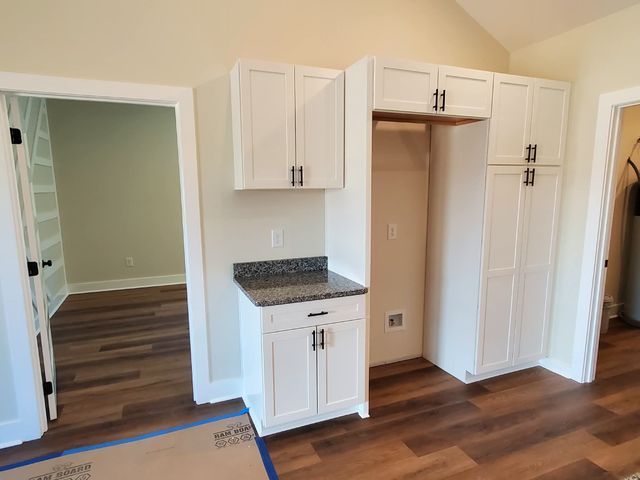 85 Rolling Meadows Ave, Hartsville, TN 37074