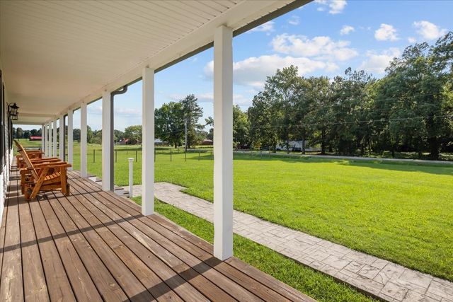 1015 Garners Creek Rd, Dickson, TN 37055