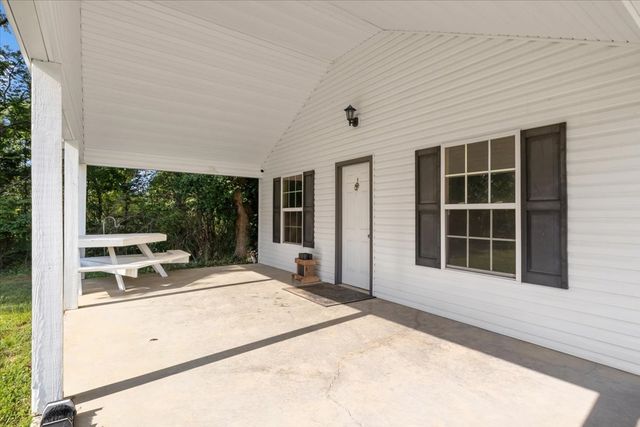 1015 Garners Creek Rd, Dickson, TN 37055