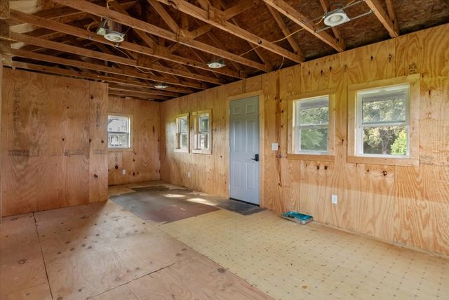 1015 Garners Creek Rd, Dickson, TN 37055