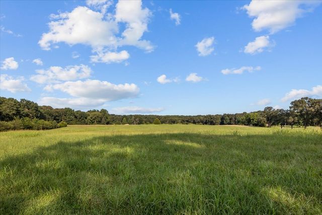 1015 Garners Creek Rd, Dickson, TN 37055