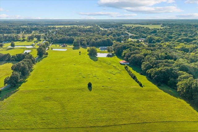 1015 Garners Creek Rd, Dickson, TN 37055
