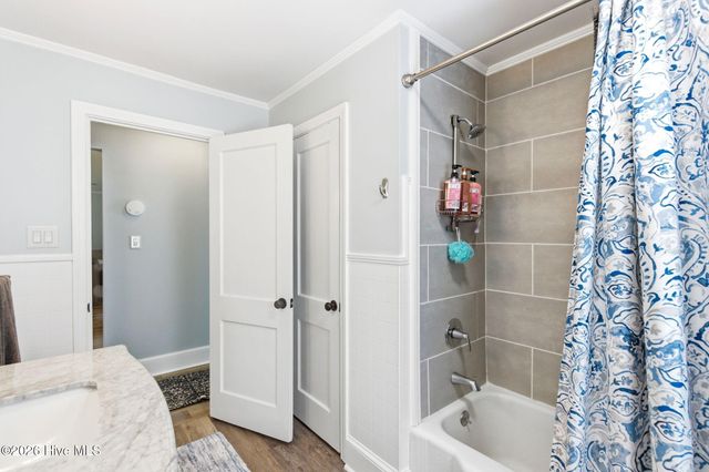 221 N Thompson Street, Whiteville, NC 28472