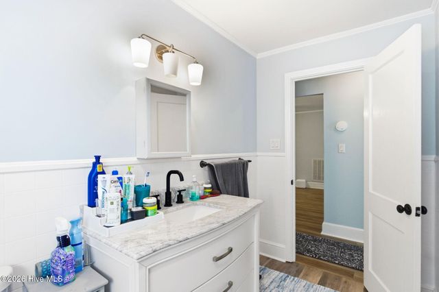 221 N Thompson Street, Whiteville, NC 28472