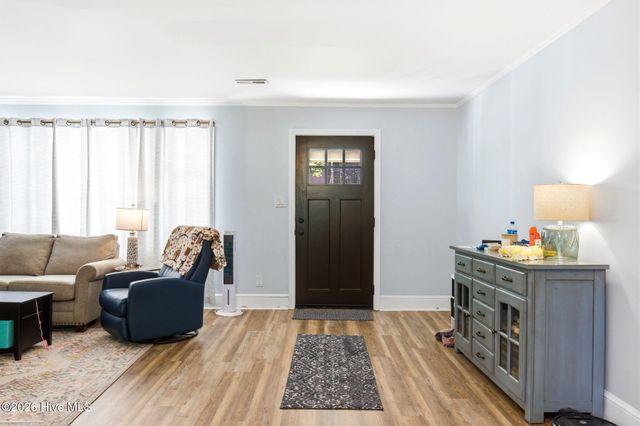 221 N Thompson Street, Whiteville, NC 28472