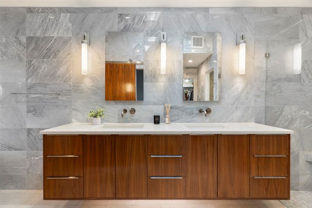 6205 Warm Mist Lane, Dallas, TX 75248