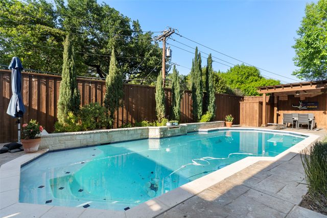 6205 Warm Mist Lane, Dallas, TX 75248