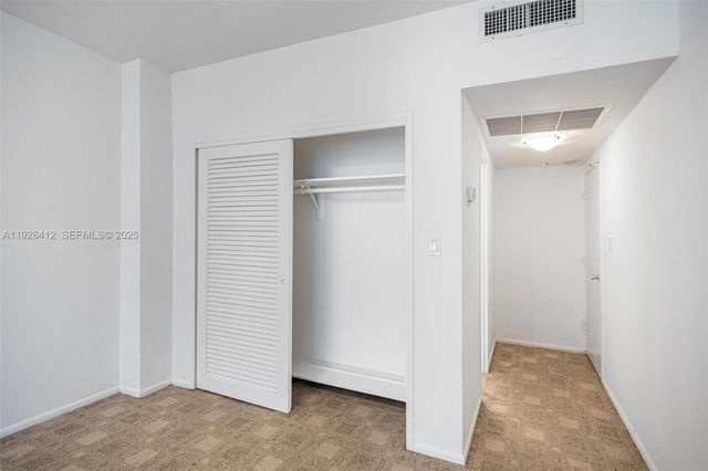 4747 Collins Ave 207, Miami Beach, FL 33140