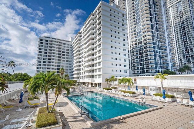 4747 Collins Ave 207, Miami Beach, FL 33140
