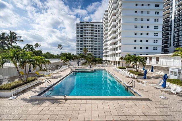 4747 Collins Ave 207, Miami Beach, FL 33140