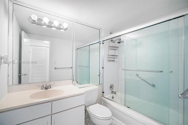 4747 Collins Ave 207, Miami Beach, FL 33140