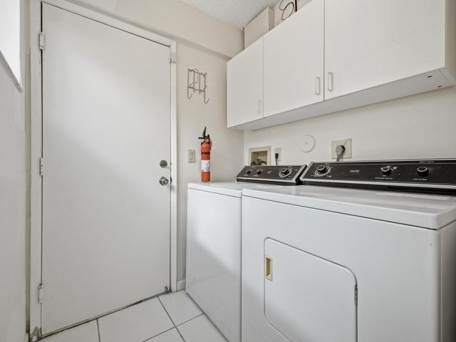 6200 Kings Gate Circle, Delray Beach, FL 33484