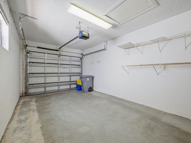 6200 Kings Gate Circle, Delray Beach, FL 33484