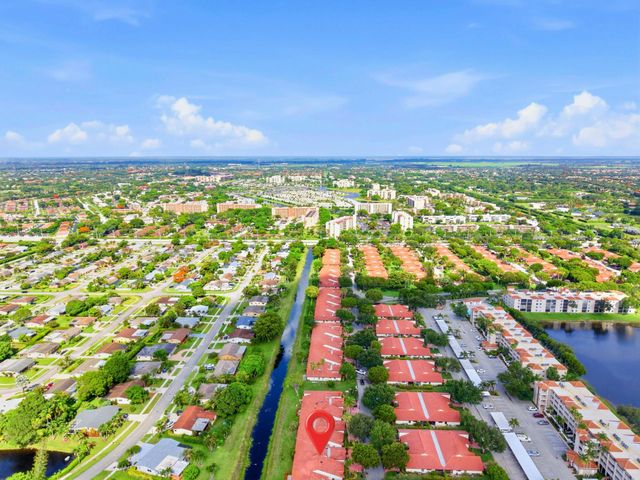 6200 Kings Gate Circle, Delray Beach, FL 33484