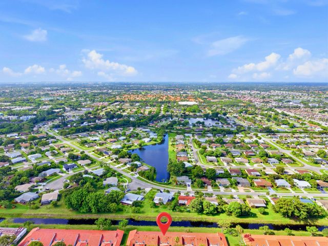 6200 Kings Gate Circle, Delray Beach, FL 33484
