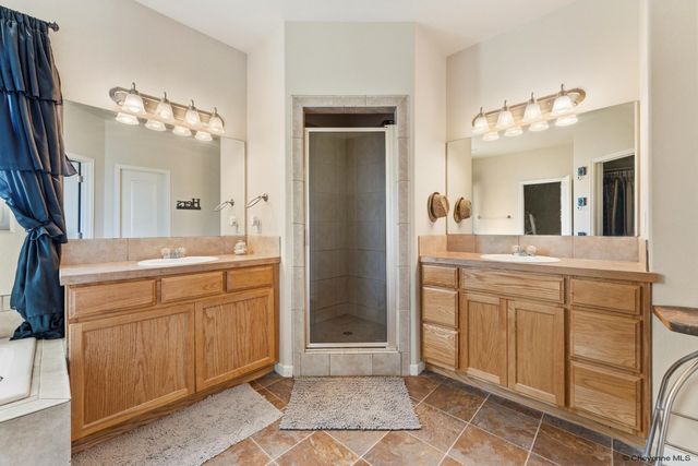 3414 FIRE SIDE DR, Cheyenne, WY 82001