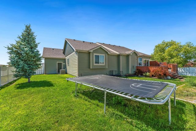 3414 FIRE SIDE DR, Cheyenne, WY 82001