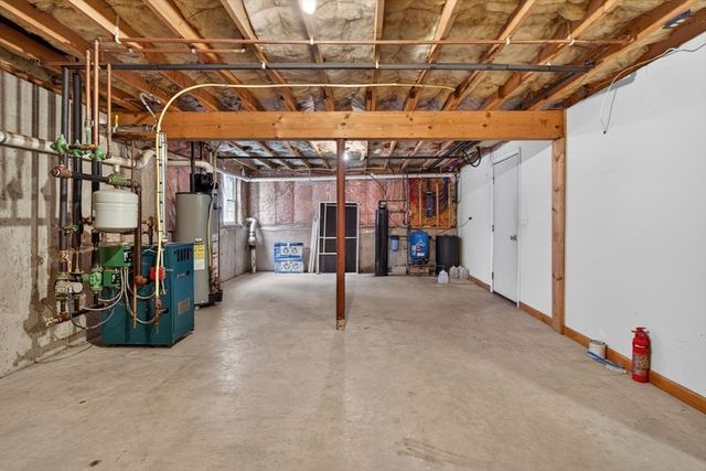 15 Scribner Road, Fremont, NH 03044