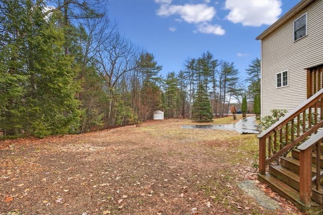 15 Scribner Road, Fremont, NH 03044