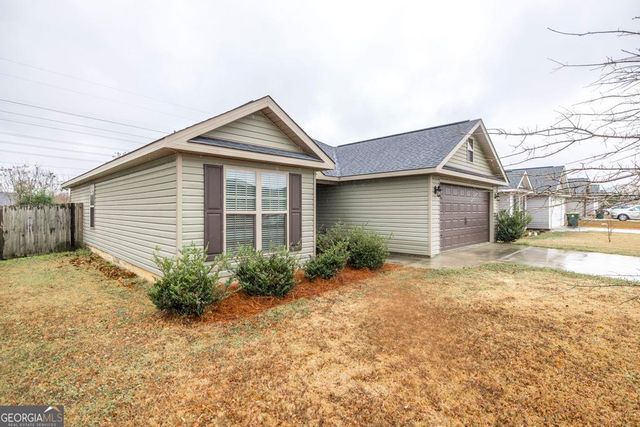 522 Grand Avenue, Bonaire, GA 31005