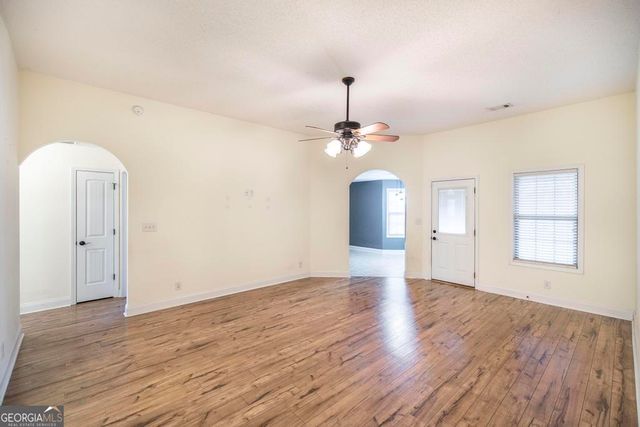 522 Grand Avenue, Bonaire, GA 31005