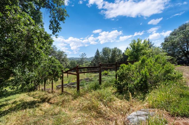 7775 Rock Springs, Penryn, CA 95663