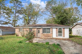 30641 Shannon Dr, Denham Springs, LA 70726