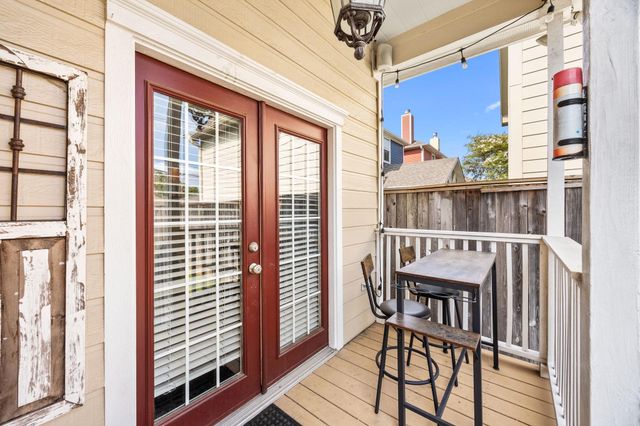817 W 26th Street, Houston, TX 77008